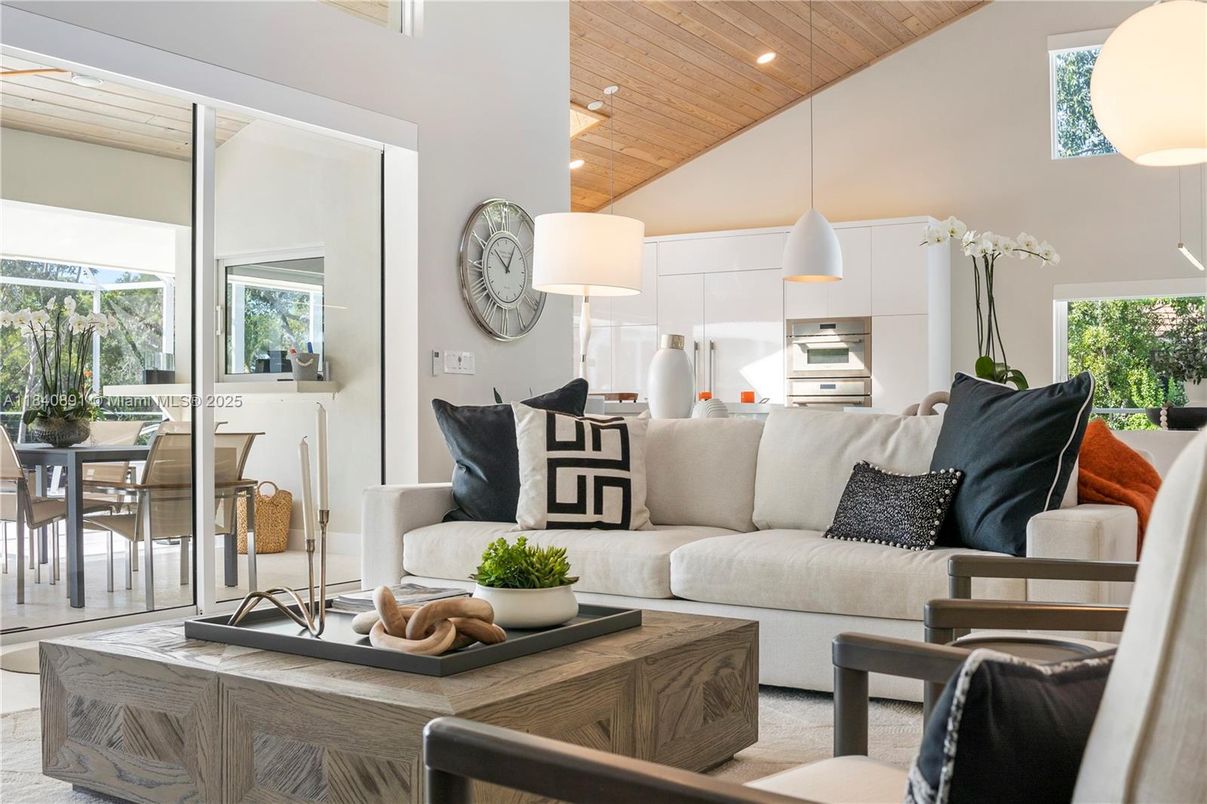 Dining room, Interior, Living room, Pendant Lights, Recessed Lighting, Wooden Ceilings