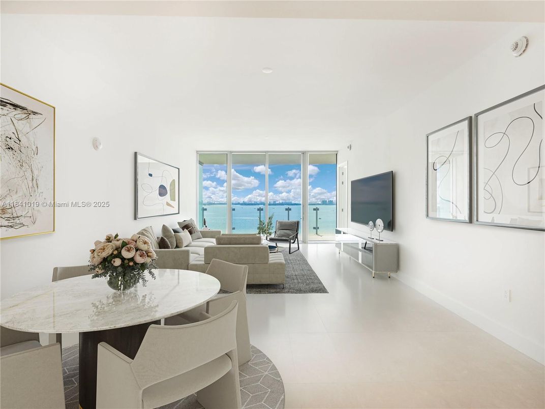 Dining room, Interior, Living room, Water