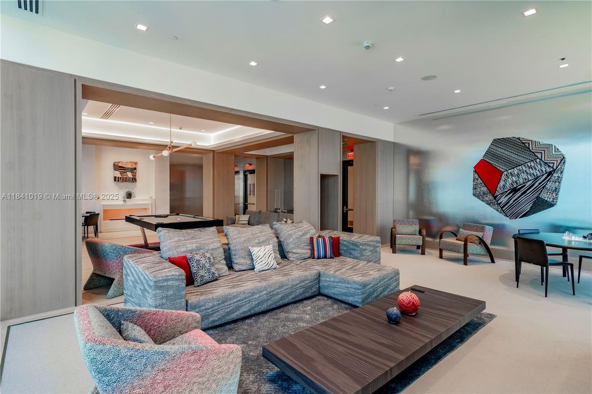 Billiard Table, Game Room, Interior, Living room, Pendant Lights, Recessed Lighting