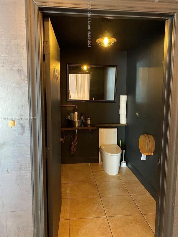 Bathroom, Interior