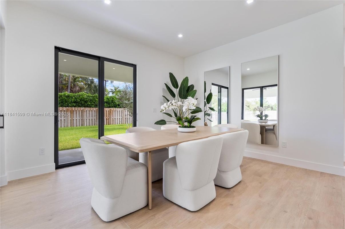 Dining room, Interior, Recessed Lighting, Wood Texture Flooring