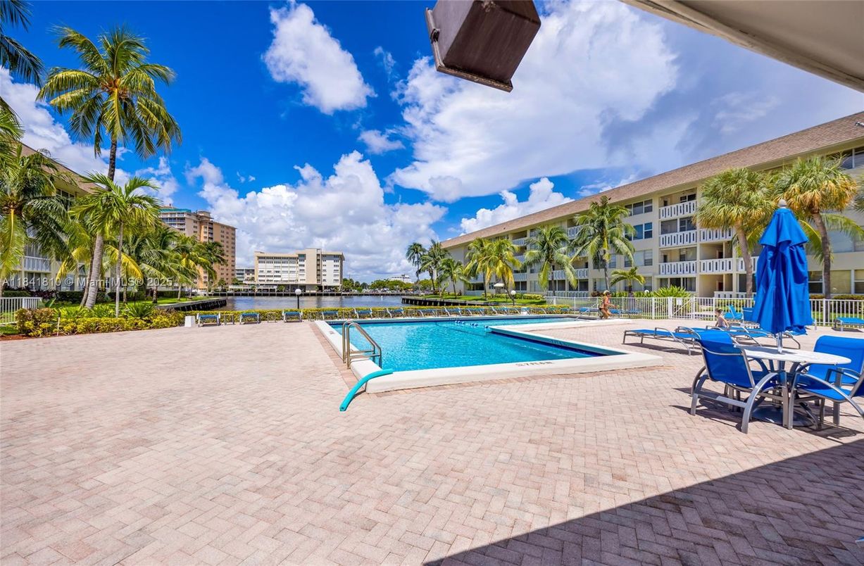 Exterior, Pool, Water