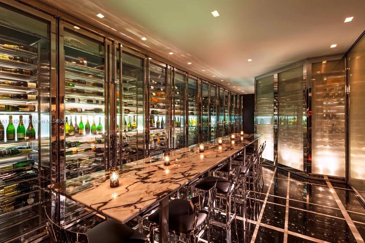 Interior, Recessed Lighting, Wine Storage