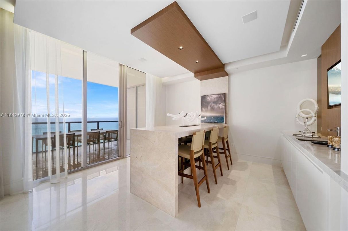 Interior, Recessed Lighting, Water