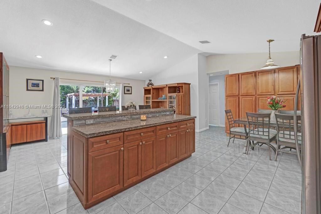 Dining room, Interior, Kitchen, Pendant Lights, Recessed Lighting