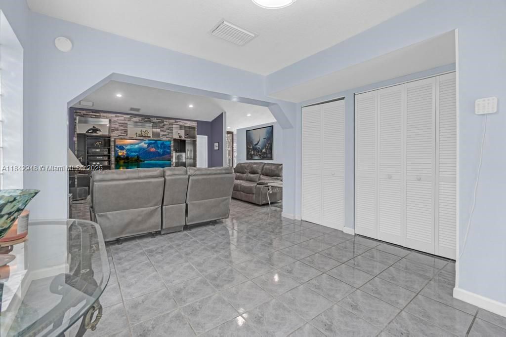 Interior, Living room, Recessed Lighting, Stone Walls