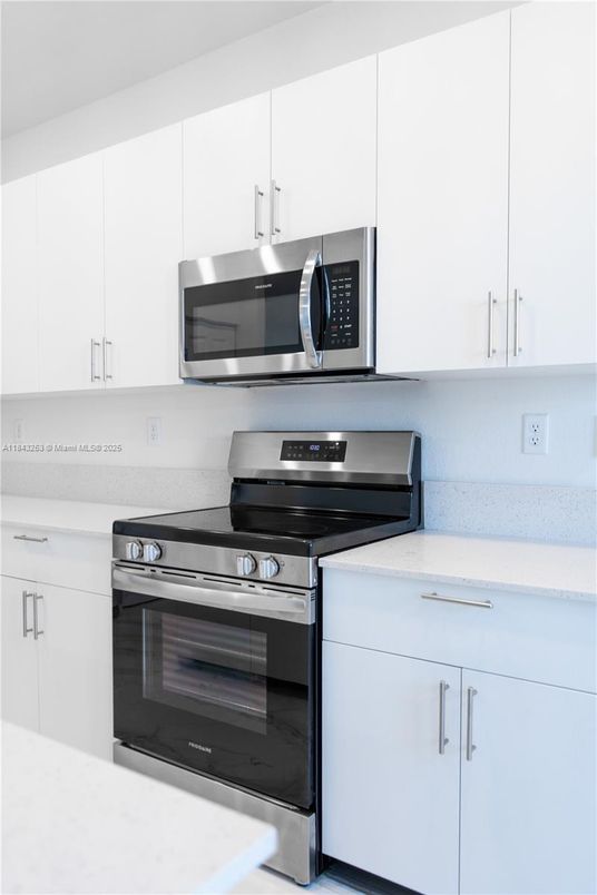 Interior, Kitchen, Stainless Steel Appliances