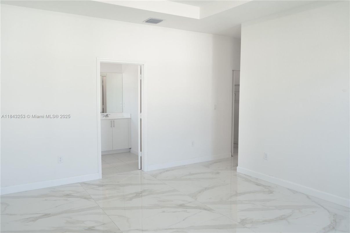 Empty room, Interior, Marble