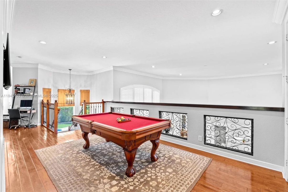 Billiard Table, Game Room, Interior, Pendant Lights, Recessed Lighting, Wood Texture Flooring