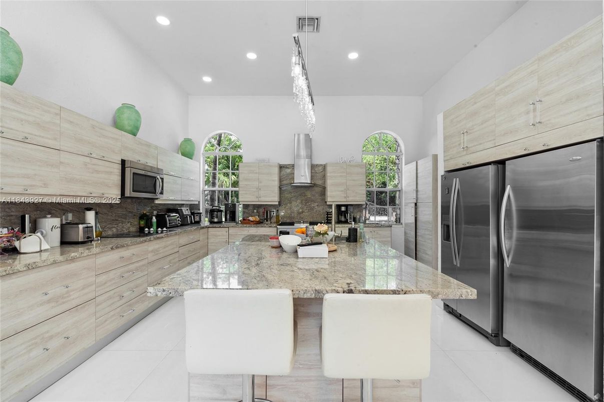 Interior, Kitchen, Pendant Lights, Recessed Lighting, Stainless Steel Appliances