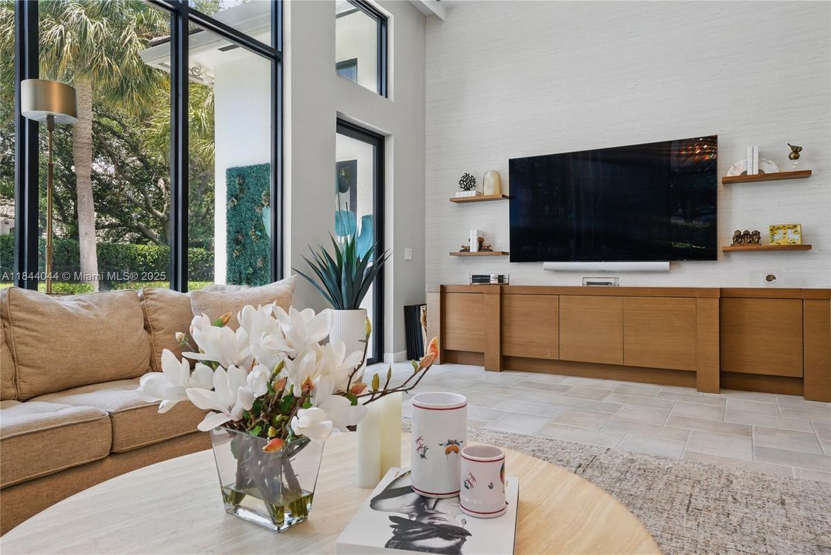 Interior, Living room