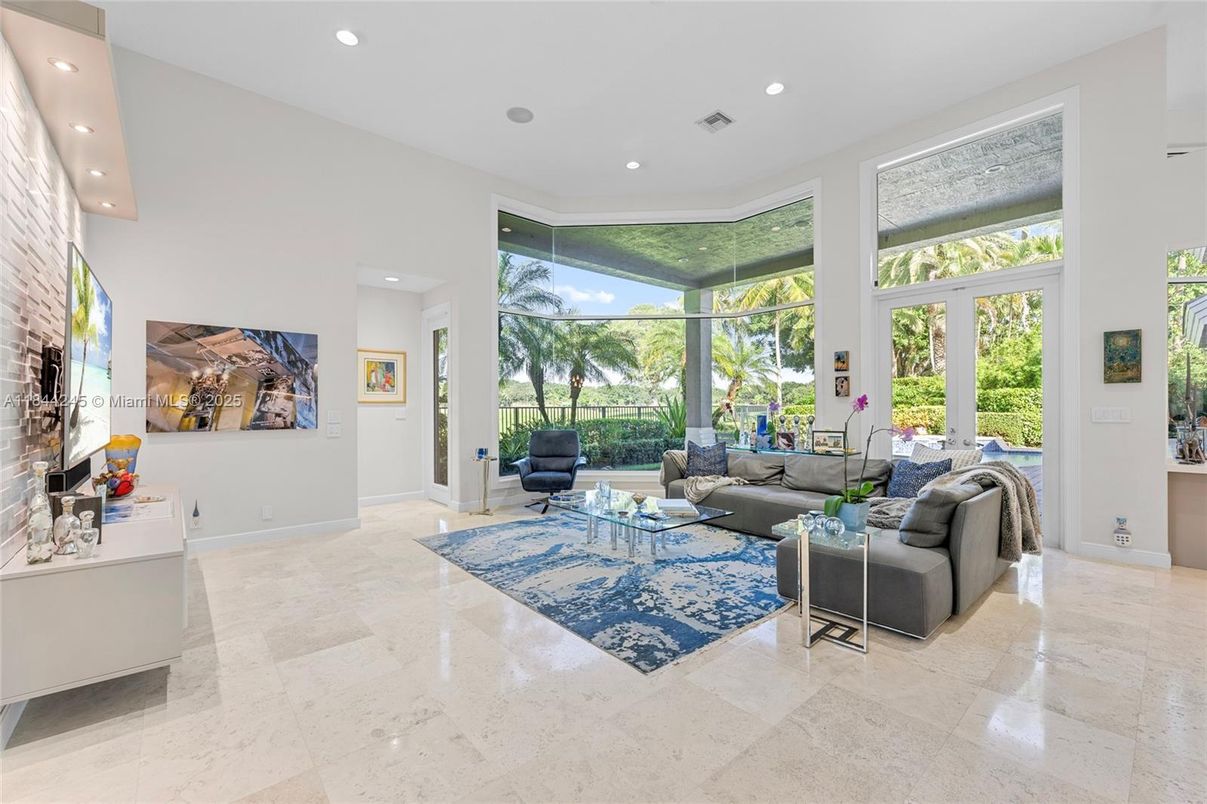 Interior, Living room, Recessed Lighting