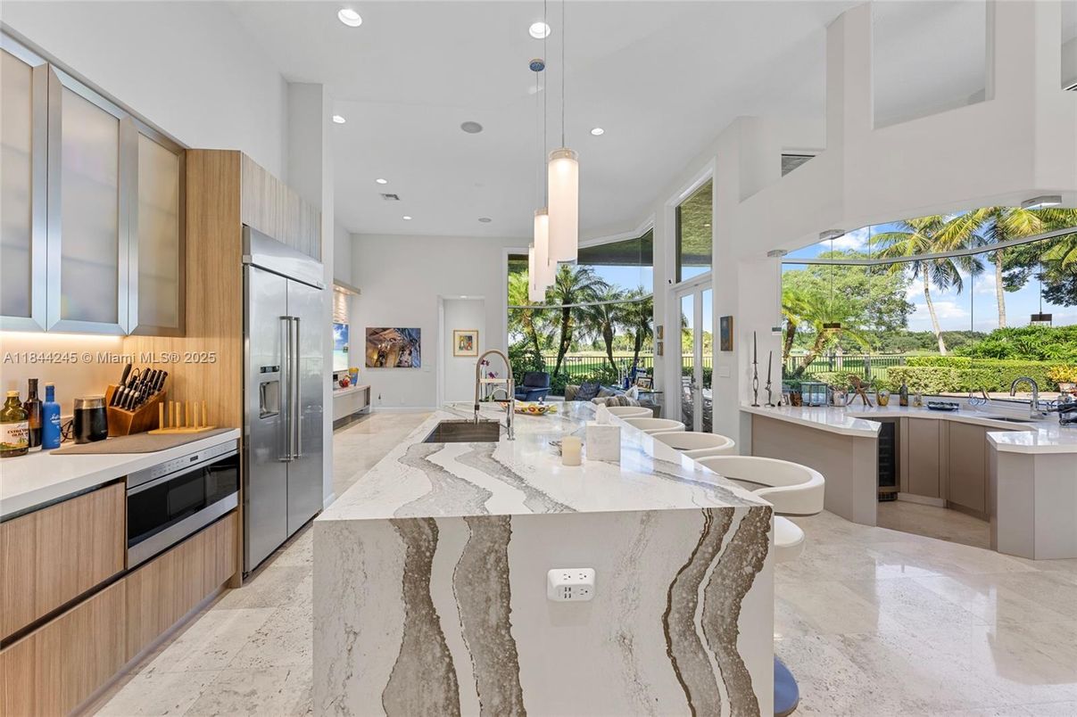 Interior, Kitchen, Pendant Lights, Recessed Lighting, Stainless Steel Appliances