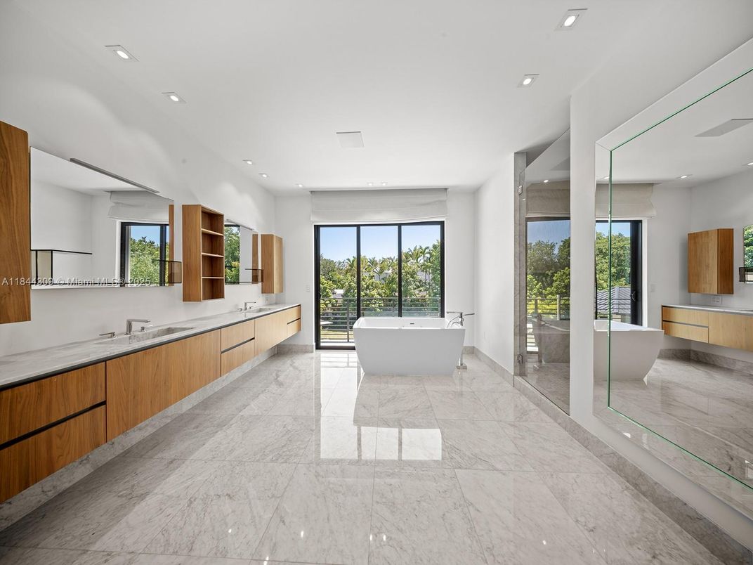 Bathroom, Dual Sink Vanities, Free Standing Baths, Glass Shower, Interior, Marble, Recessed Lighting