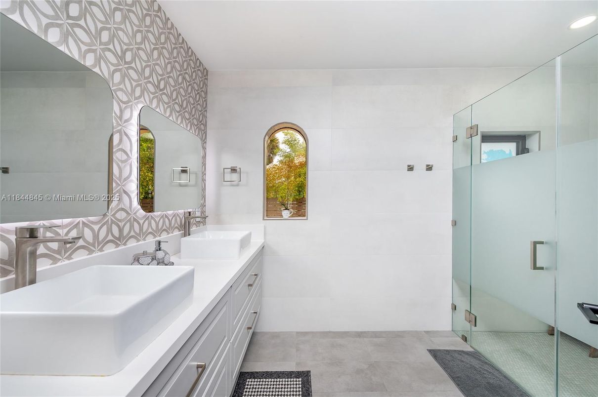 Bathroom, Dual Sink Vanities, Glass Shower, Interior, Recessed Lighting