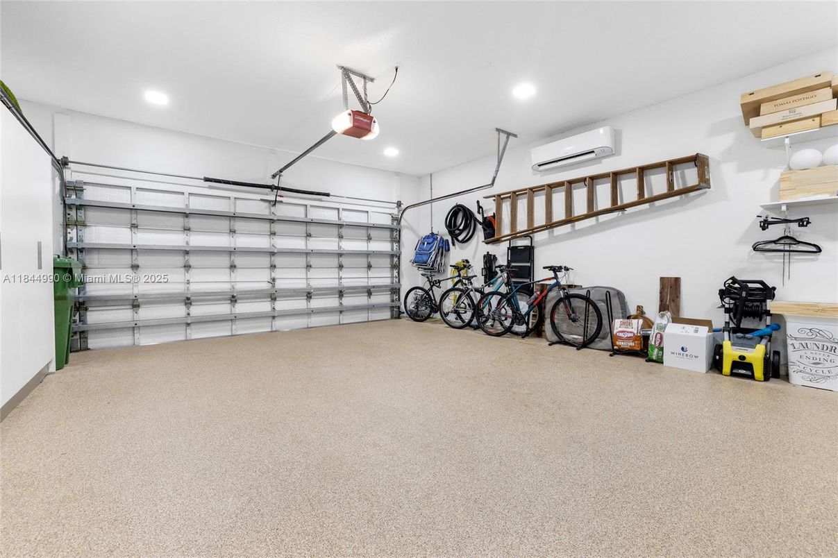 Garage, Interior, Recessed Lighting