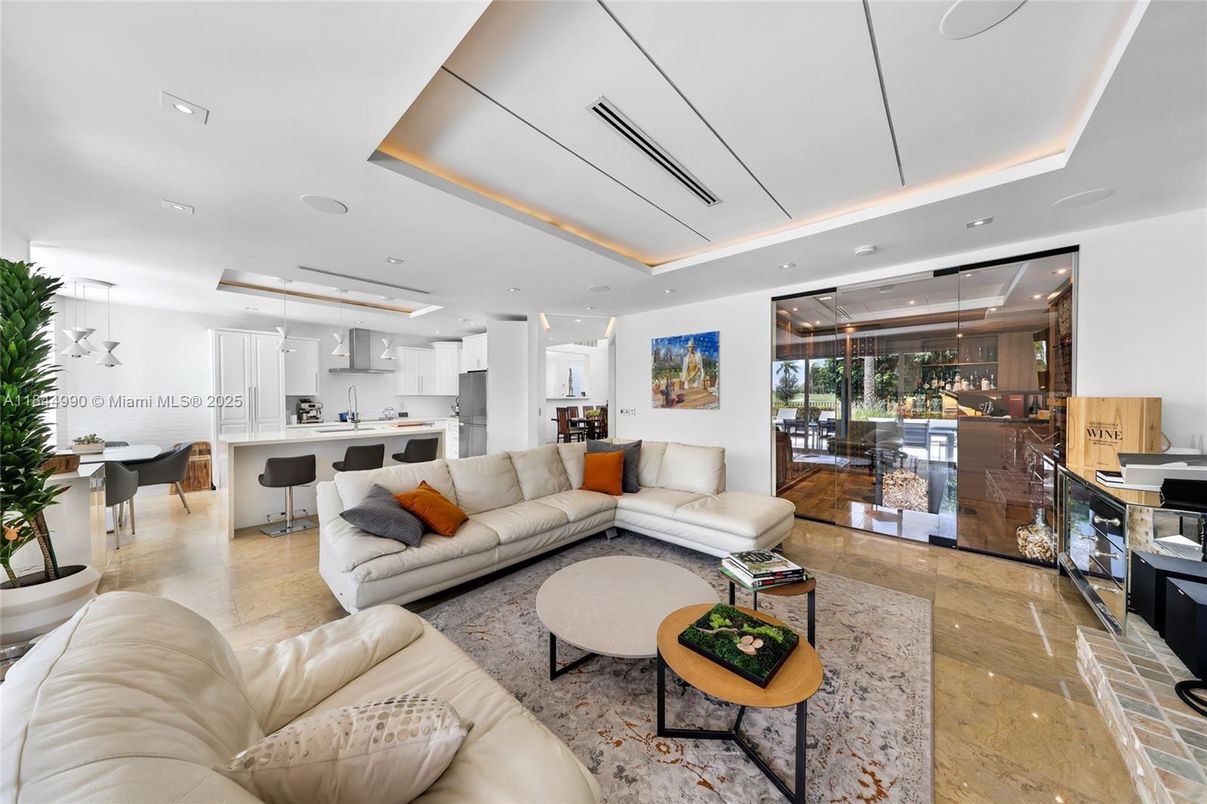 Dining room, Interior, Kitchen, Living room, Recessed Lighting, Stainless Steel Appliances