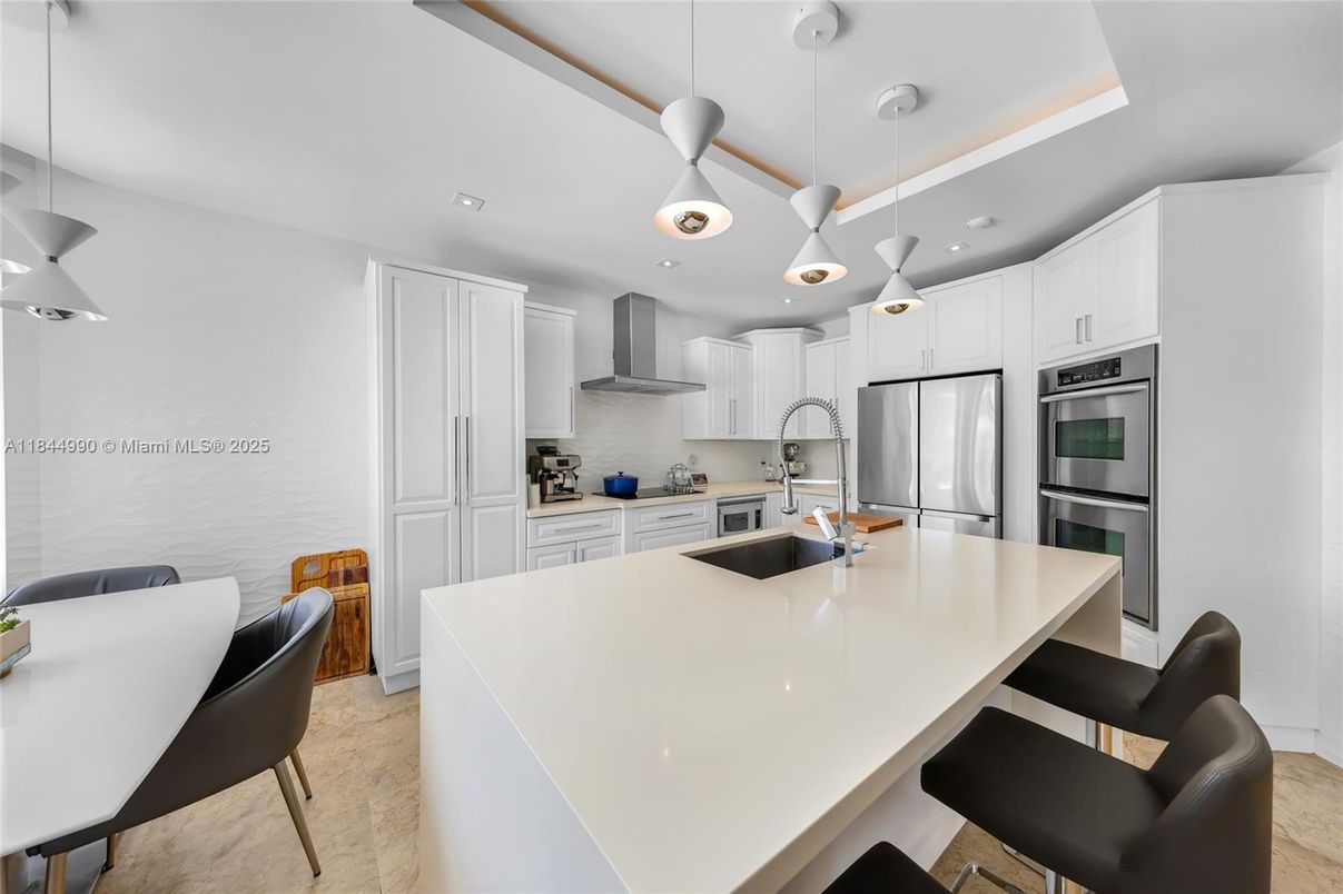 Interior, Kitchen, Pendant Lights, Recessed Lighting, Stainless Steel Appliances
