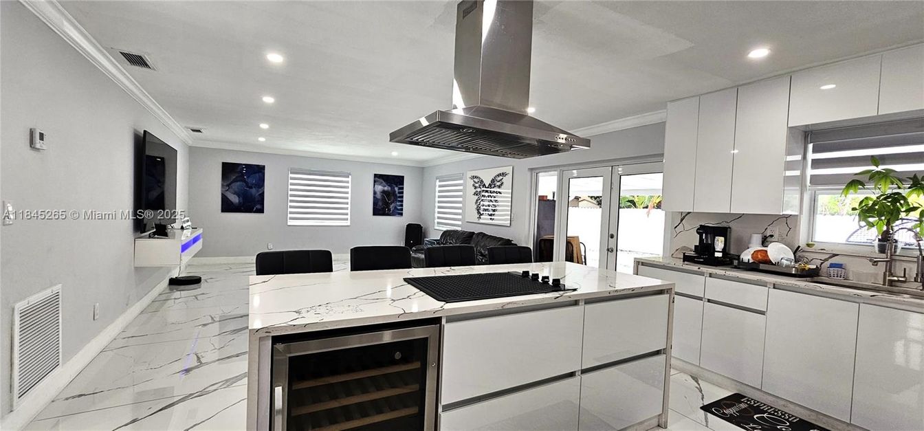 Interior, Kitchen, Marble, Recessed Lighting
