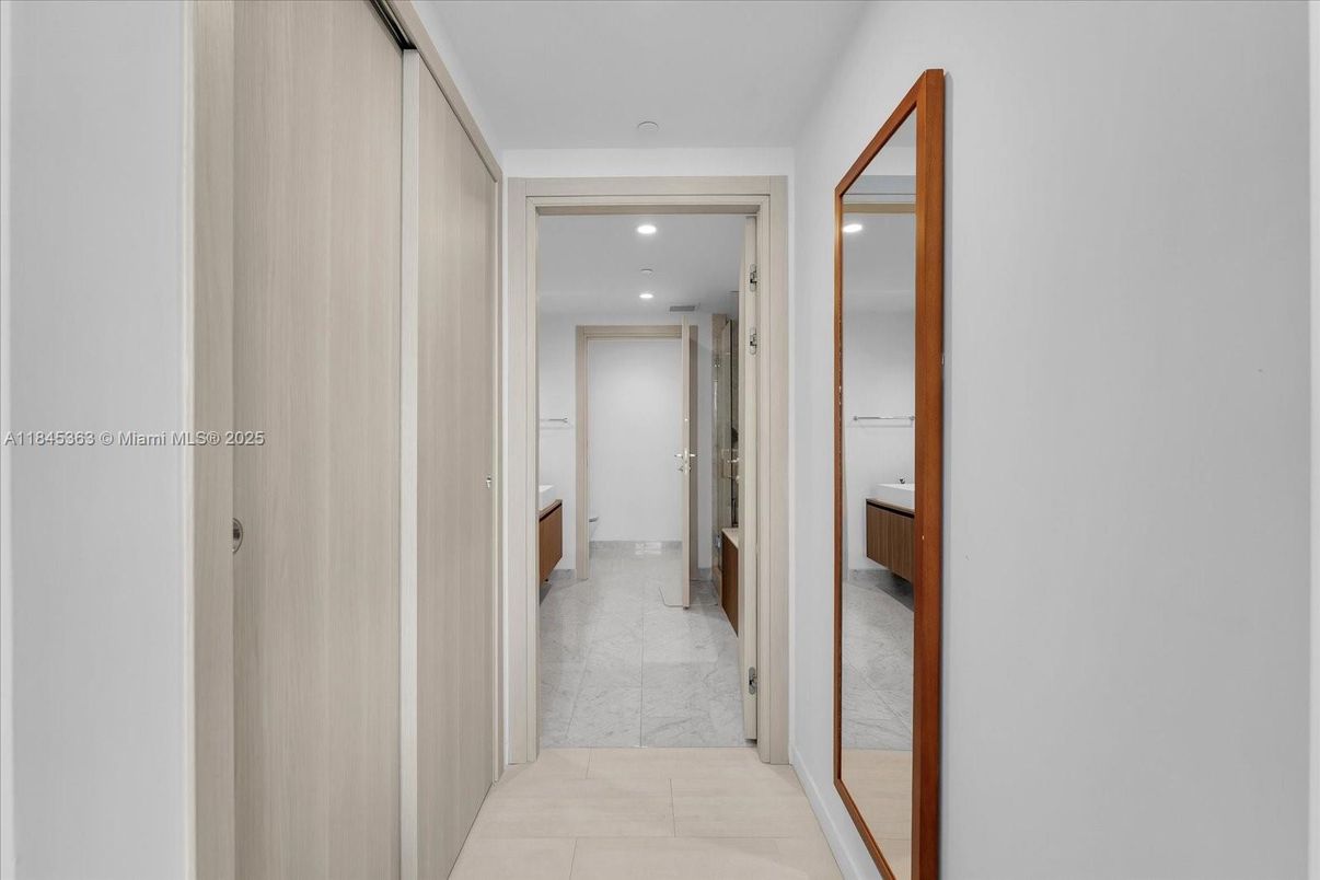 Interior, Marble, Recessed Lighting