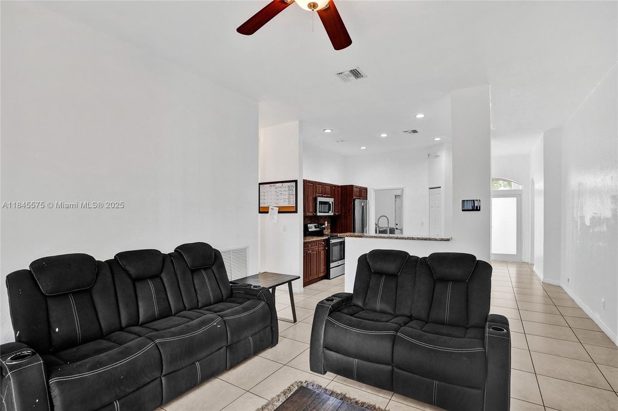 Interior, Kitchen, Living room, Recessed Lighting