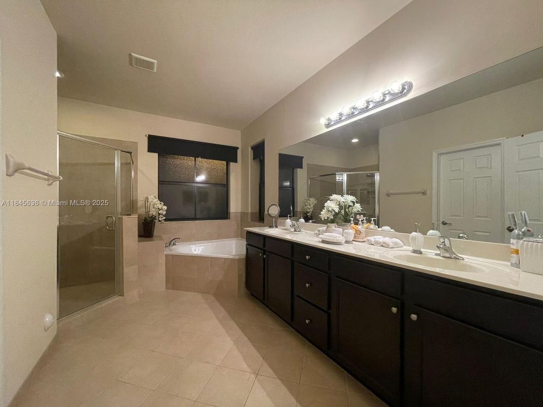 Bathroom, Dual Sink Vanities, Glass Shower, Interior