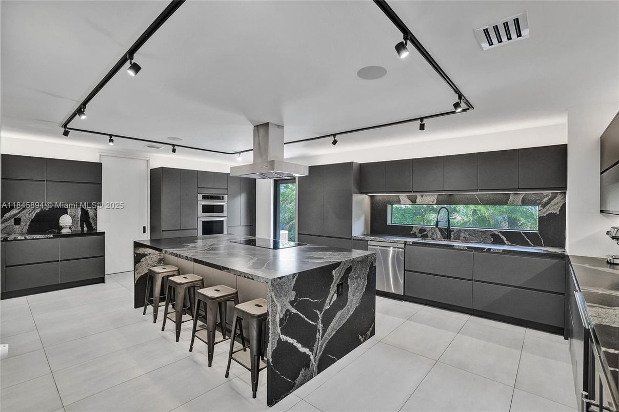 Interior, Kitchen, Stainless Steel Appliances
