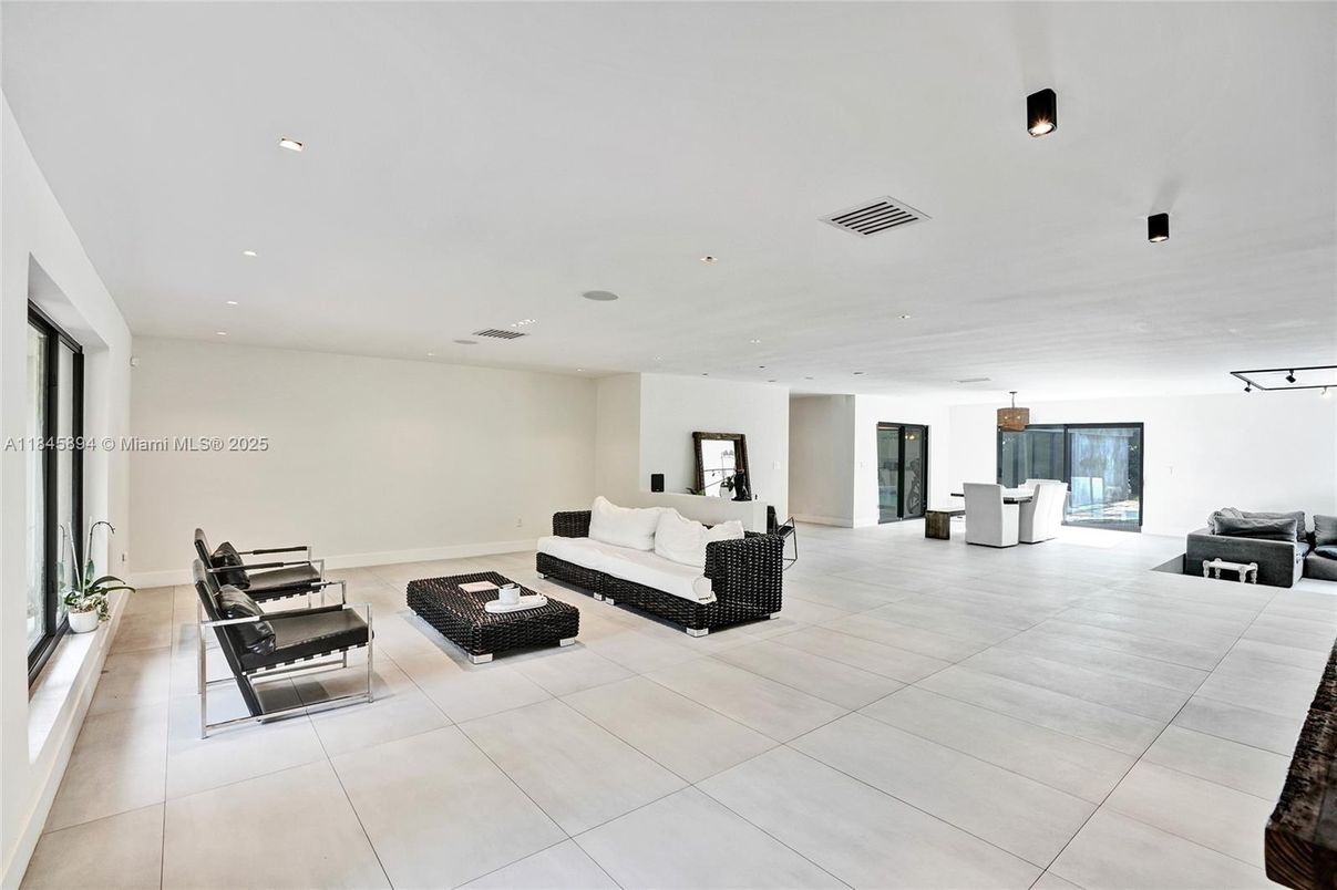 Interior, Living room, Recessed Lighting