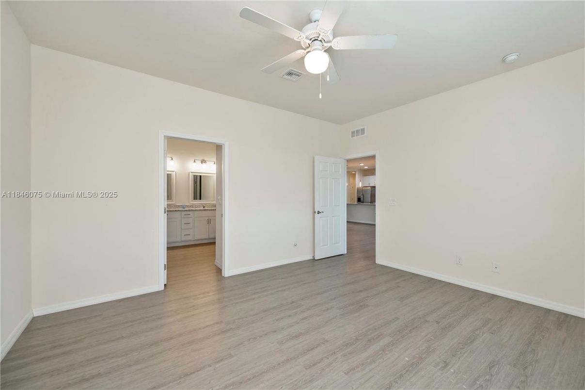 Bathroom, Empty room, Interior, Wood Texture Flooring