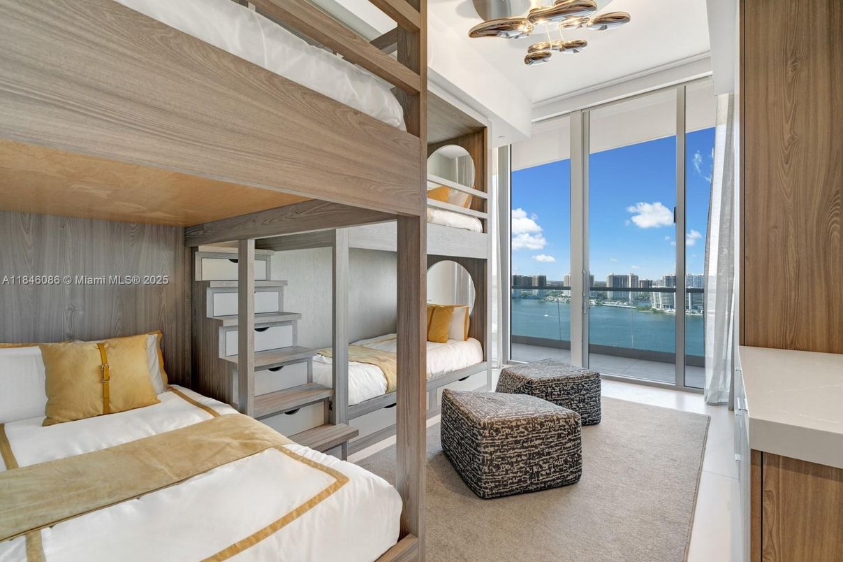 Bedroom, Interior, Water