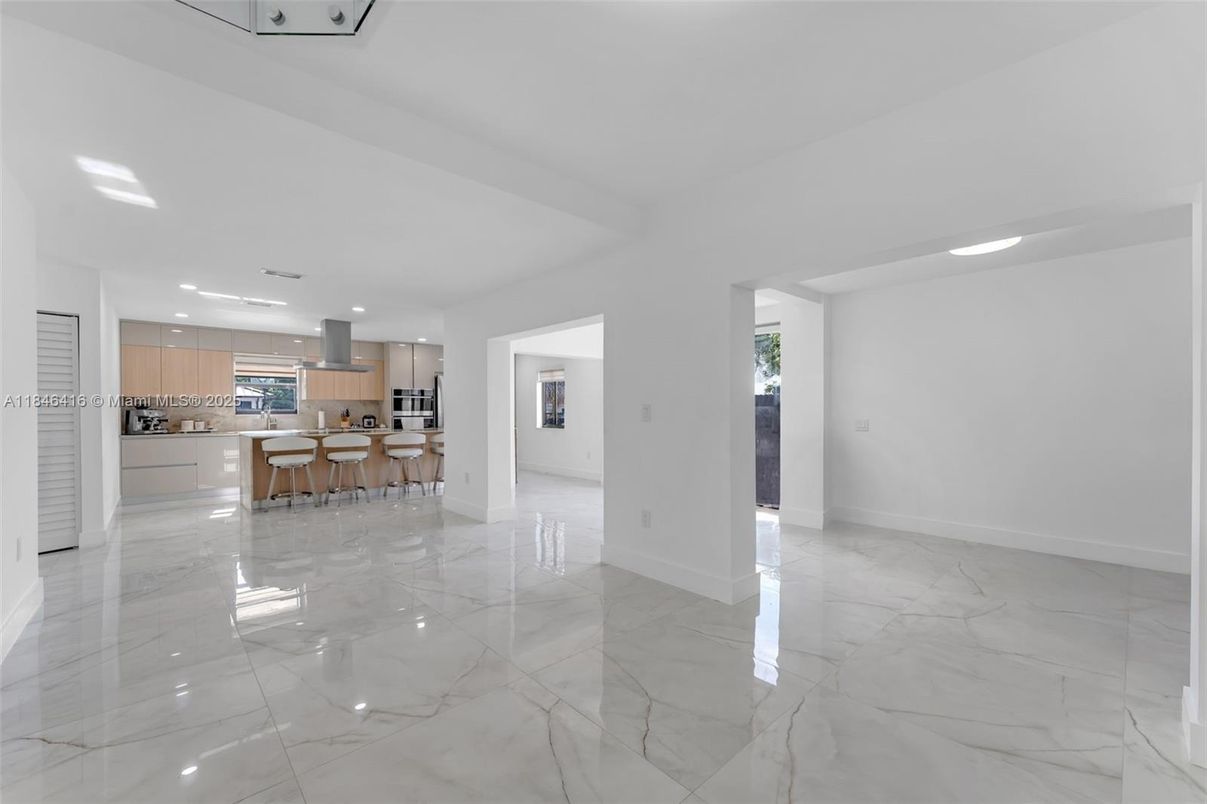 Interior, Kitchen, Marble, Recessed Lighting