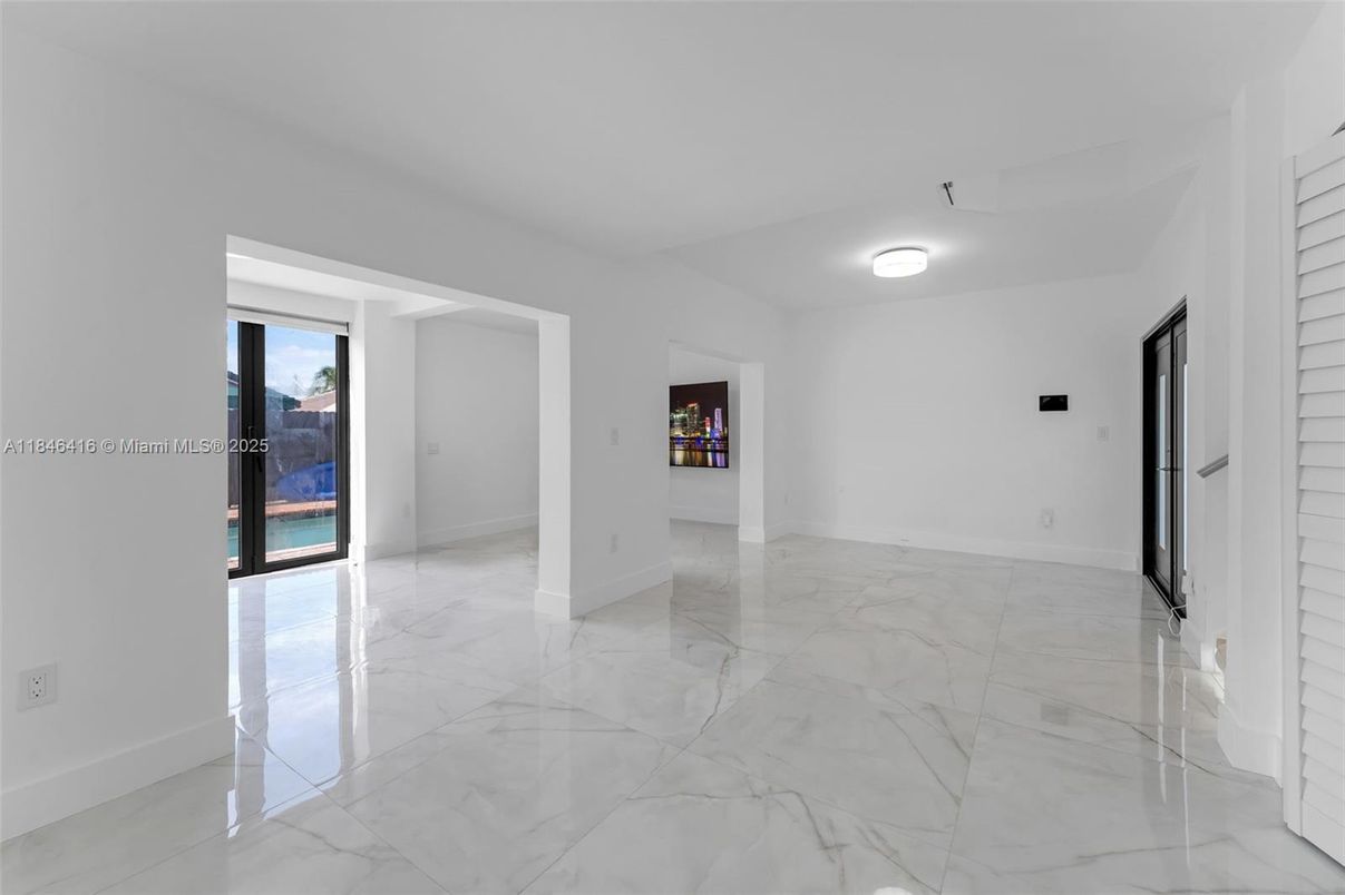 Empty room, Interior, Marble