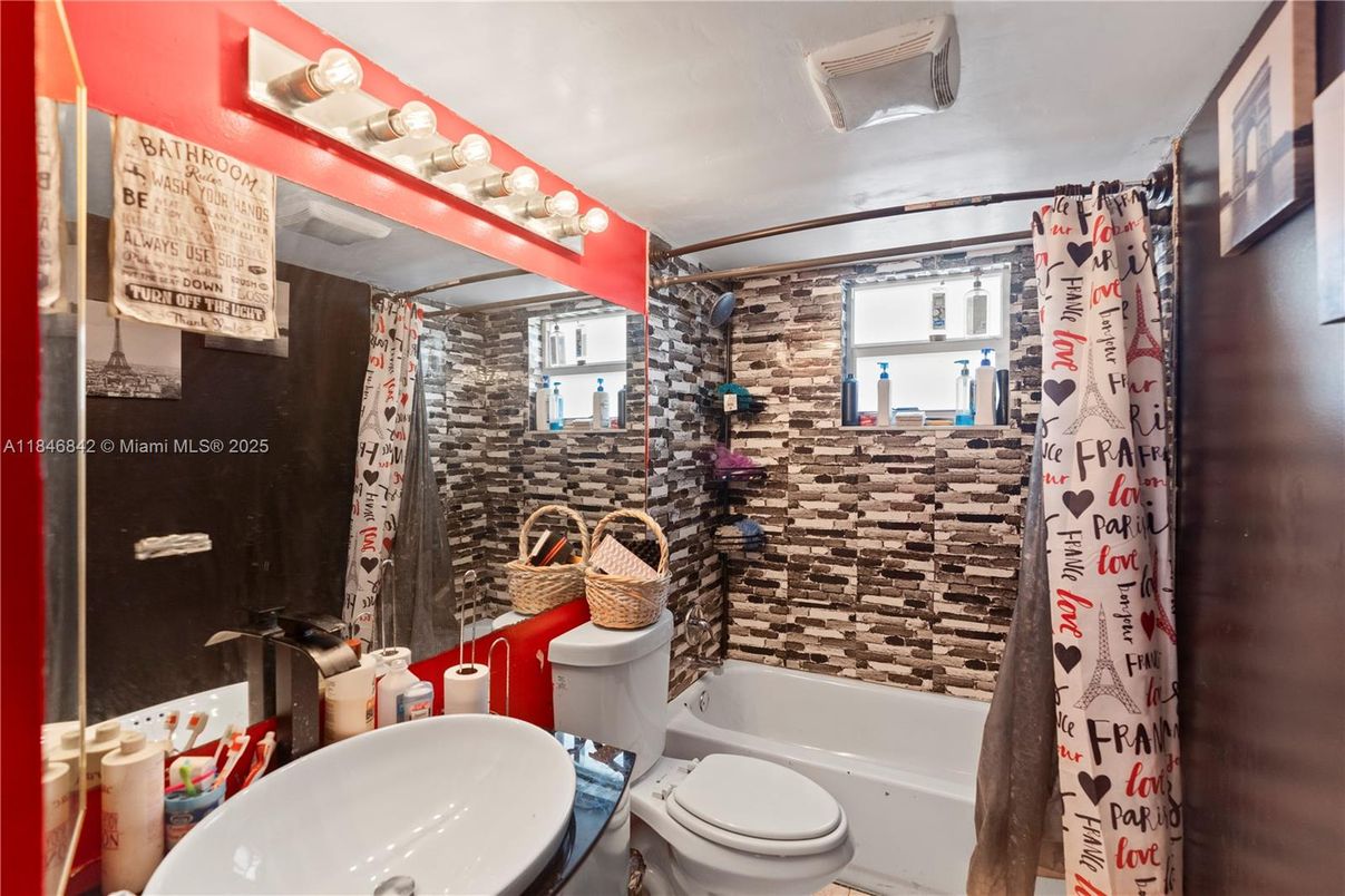 Bathroom, Interior