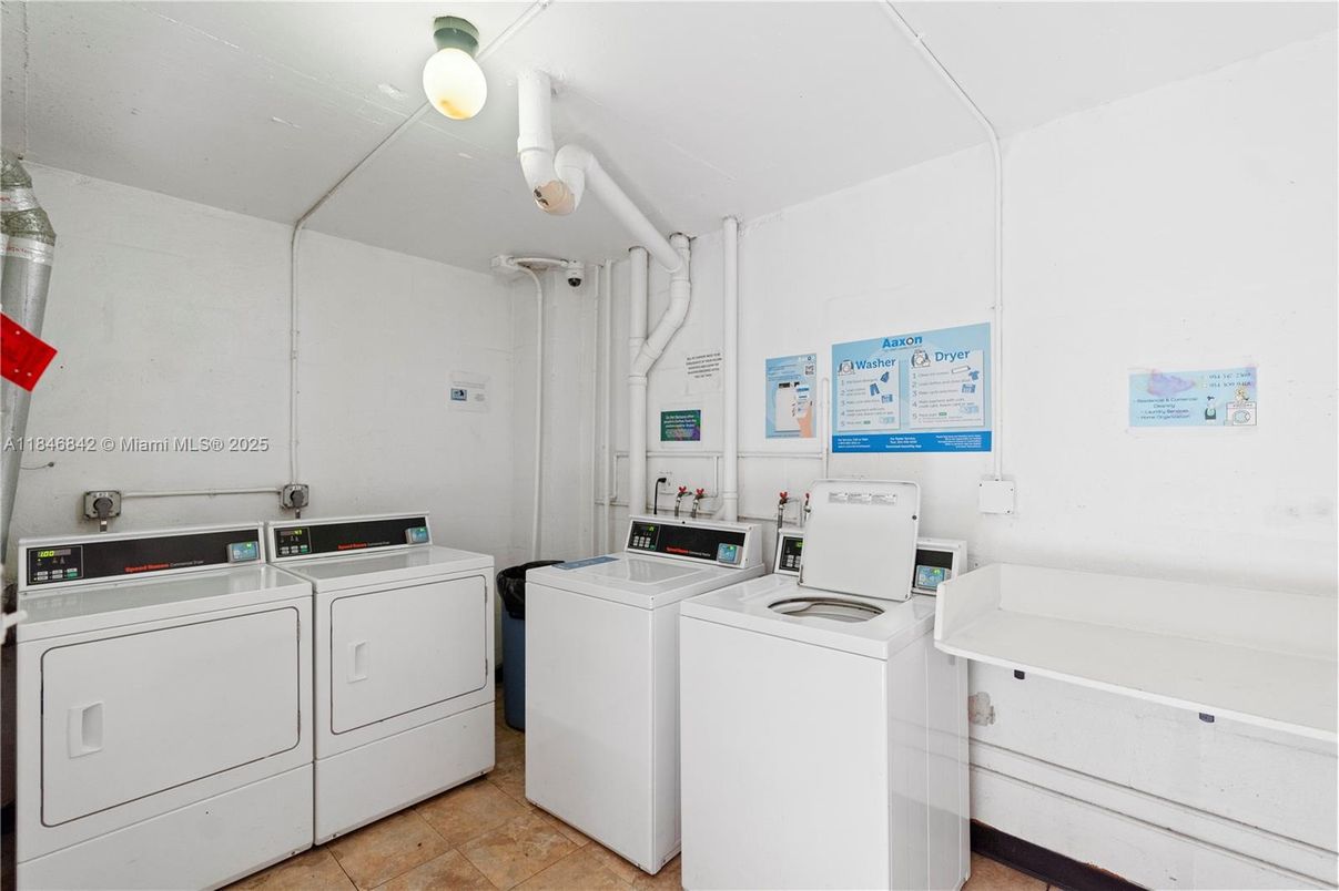 Interior, Washer