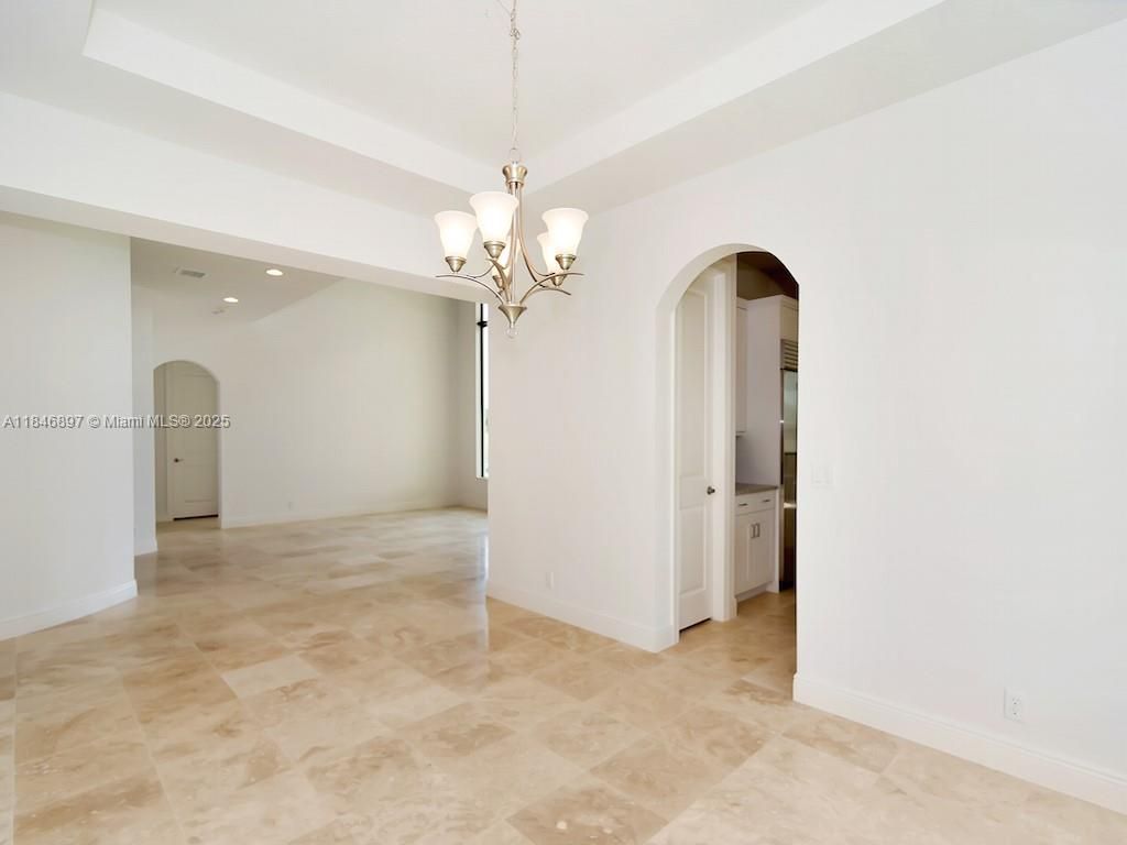 Chandelier, Empty room, Interior, Recessed Lighting