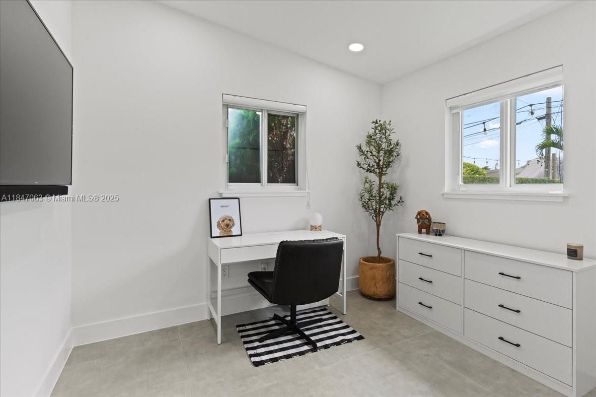 Home Office, Interior, Recessed Lighting