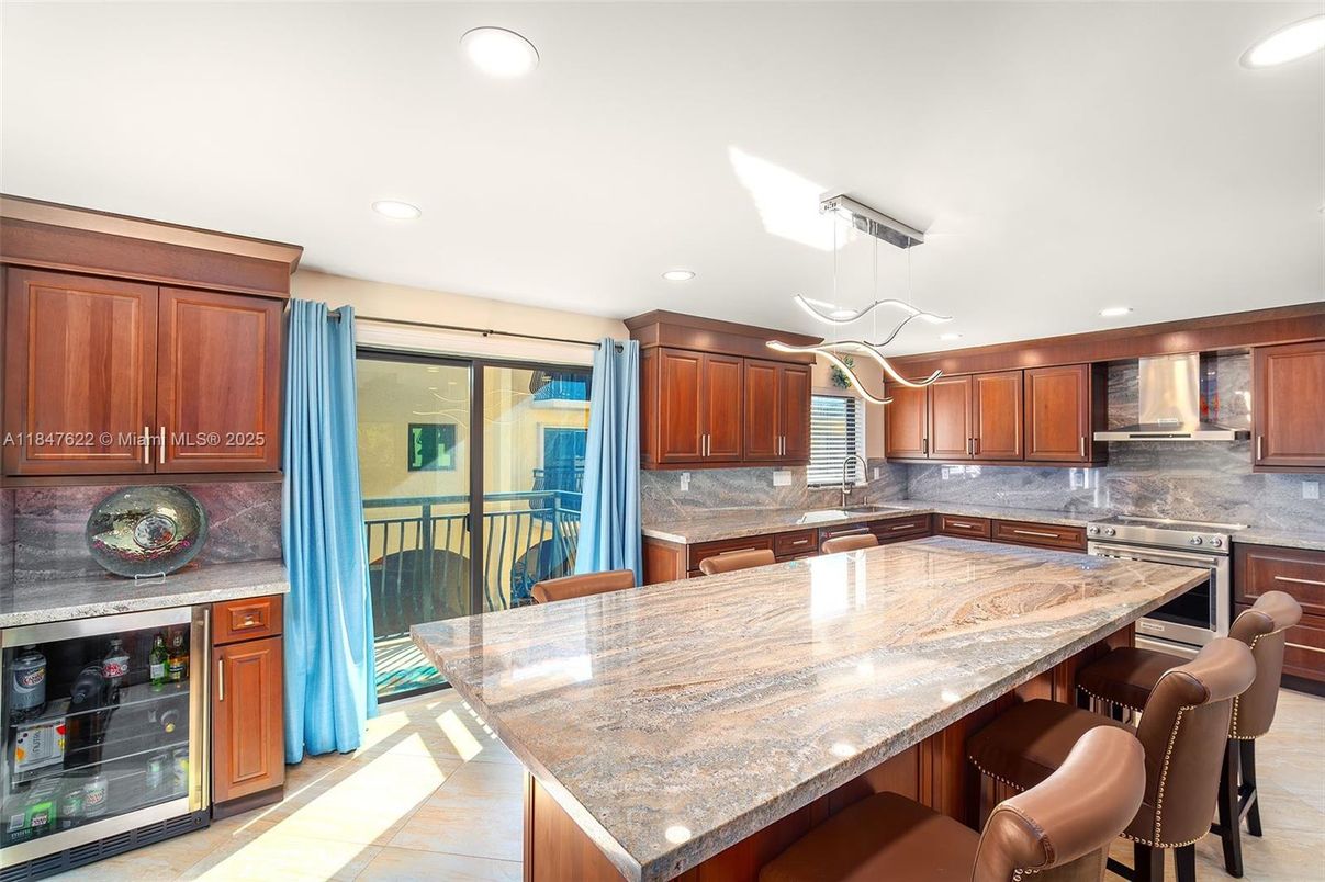 Interior, Kitchen, Pendant Lights, Recessed Lighting, Stainless Steel Appliances