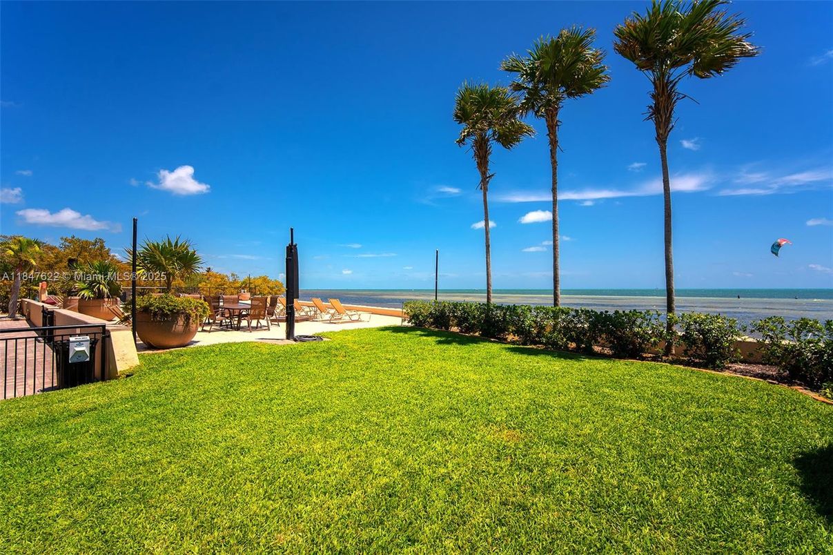 Backyard, Exterior, Water