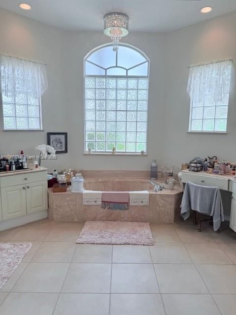 Bathroom, Interior, Recessed Lighting