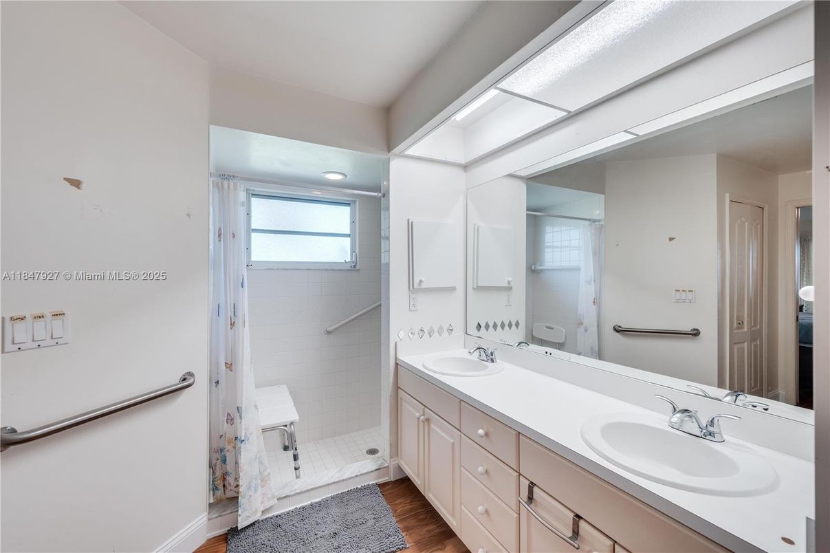 Bathroom, Dual Sink Vanities, Interior, Wood Texture Flooring