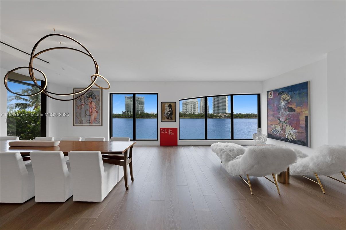 Dining room, Interior, Pendant Lights, Water, Wood Texture Flooring