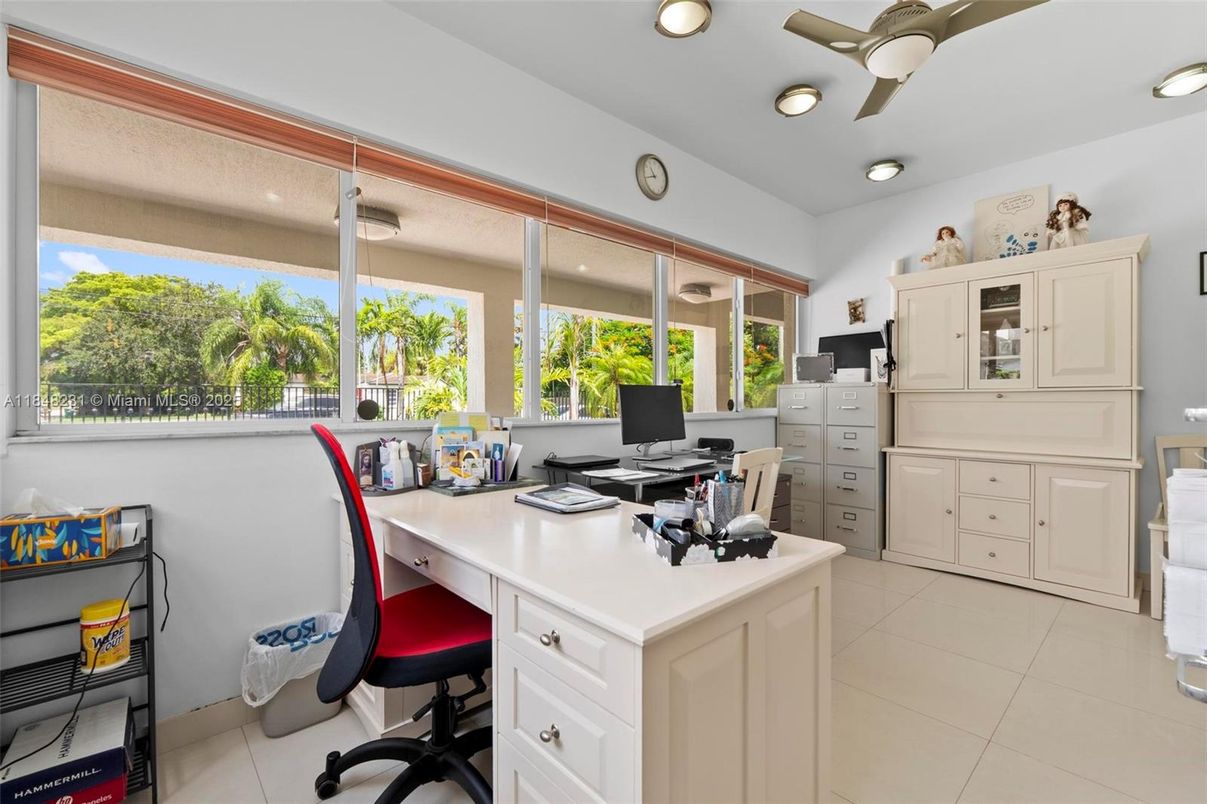 Home Office, Interior, Recessed Lighting