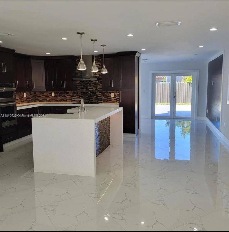 Interior, Kitchen, Marble, Pendant Lights, Recessed Lighting