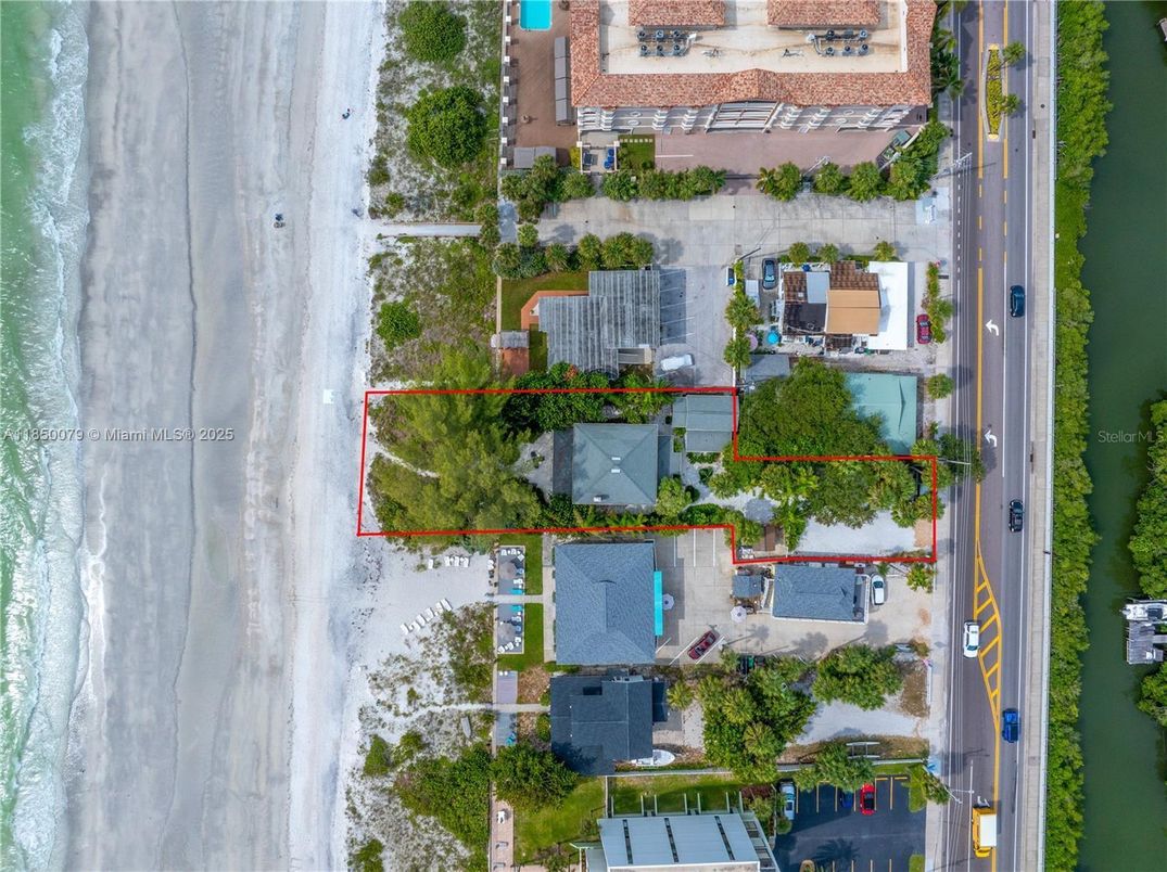 Exterior, Drone