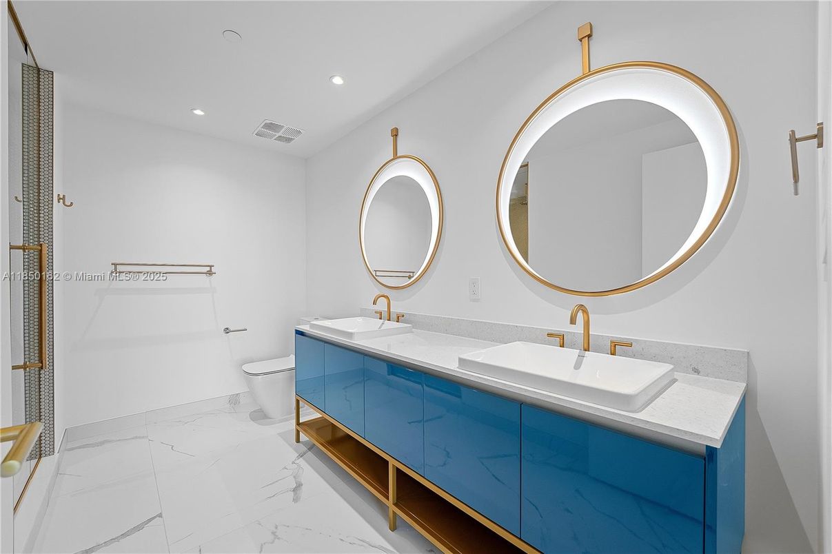 Bathroom, Dual Sink Vanities, Interior, Marble, Recessed Lighting