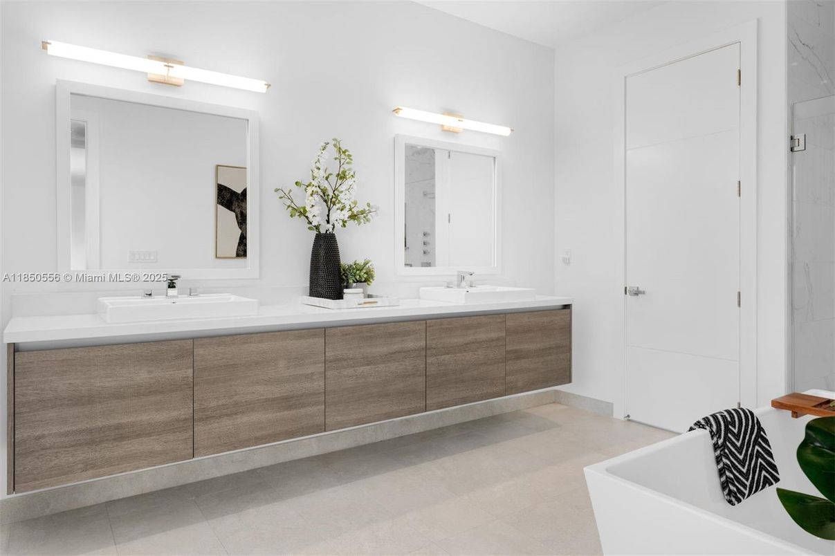 Bathroom, Dual Sink Vanities, Free Standing Baths, Interior