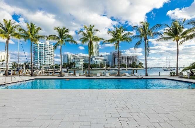 Exterior, Pool, Water