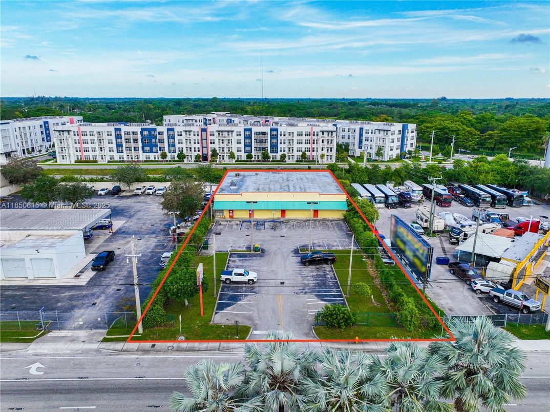 Exterior, Drone