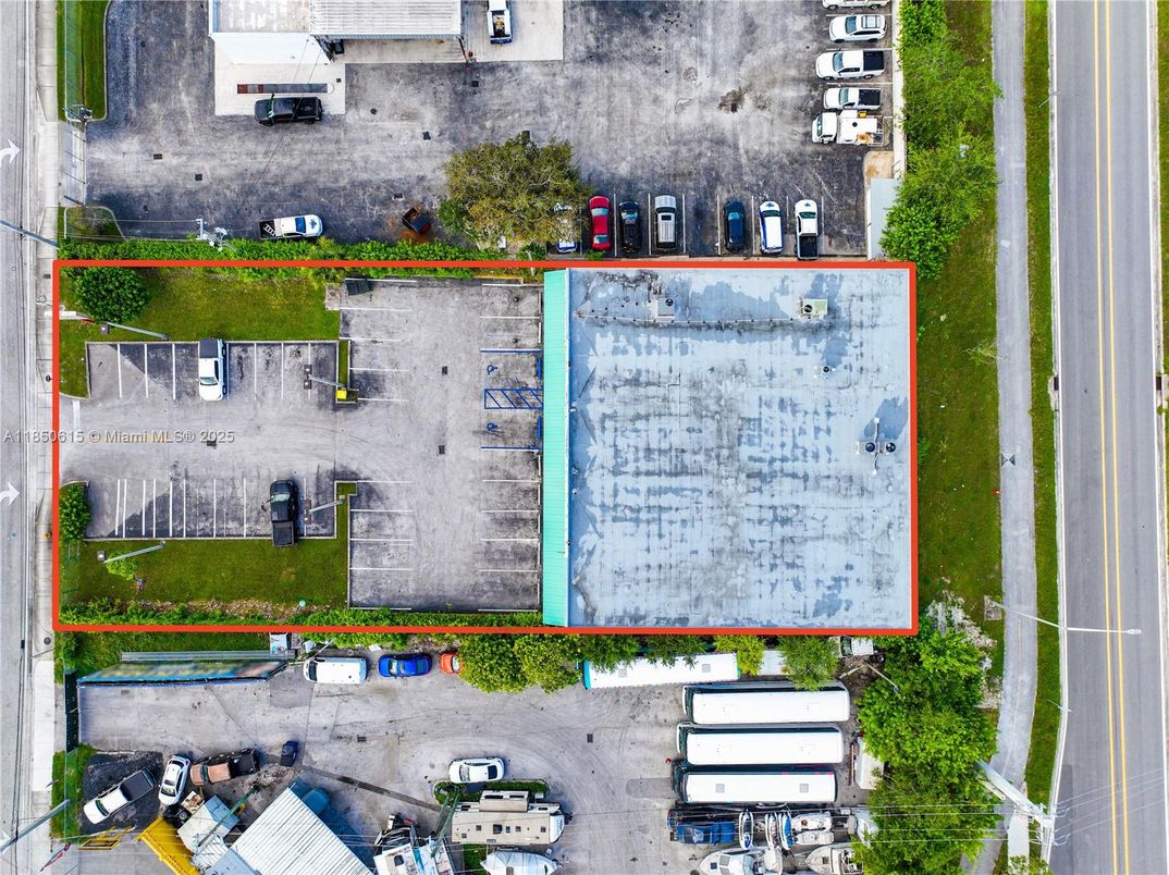 Exterior, Drone