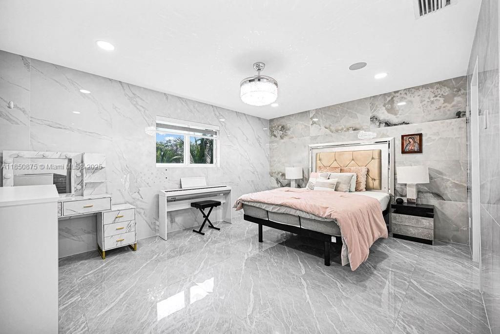 Bathroom, Bedroom, Glass Shower, Interior, Marble, Marble Walls, Recessed Lighting